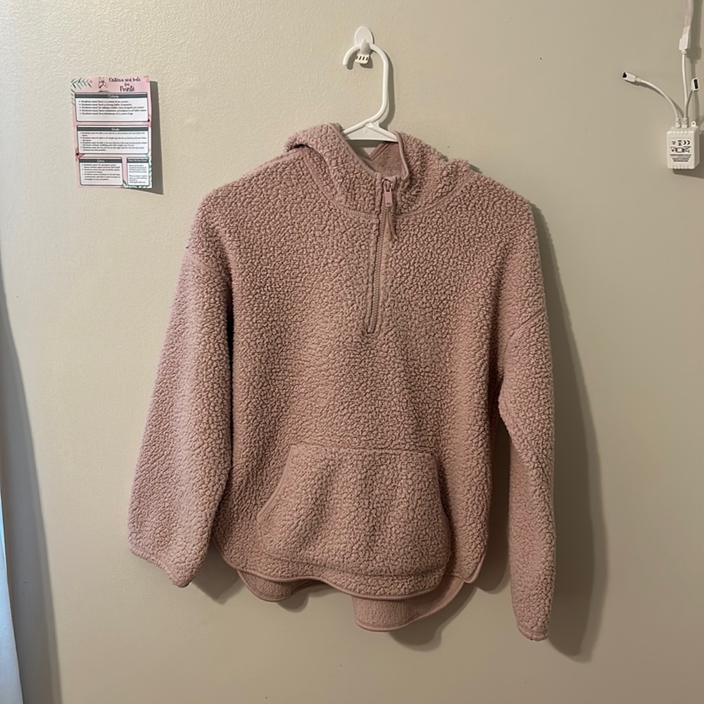 Old Navy XL pink fuzzy pullover